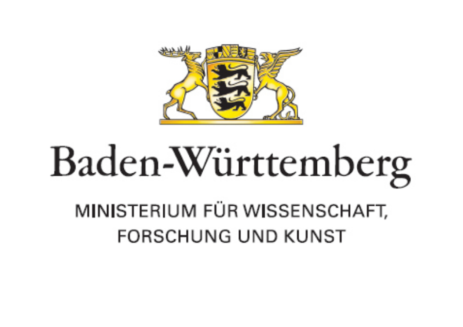 Logo des Ministerium für Wissenschaft, Forschung und Kunst. Es zeigt zwei auf den Hinterläufen stehende goldenen Hirsche mit de, Wappen mit den drei Lösen dazwischen, darunter steht Baden-Württemberg und etwas kleiner darunter der Ministerienname. 